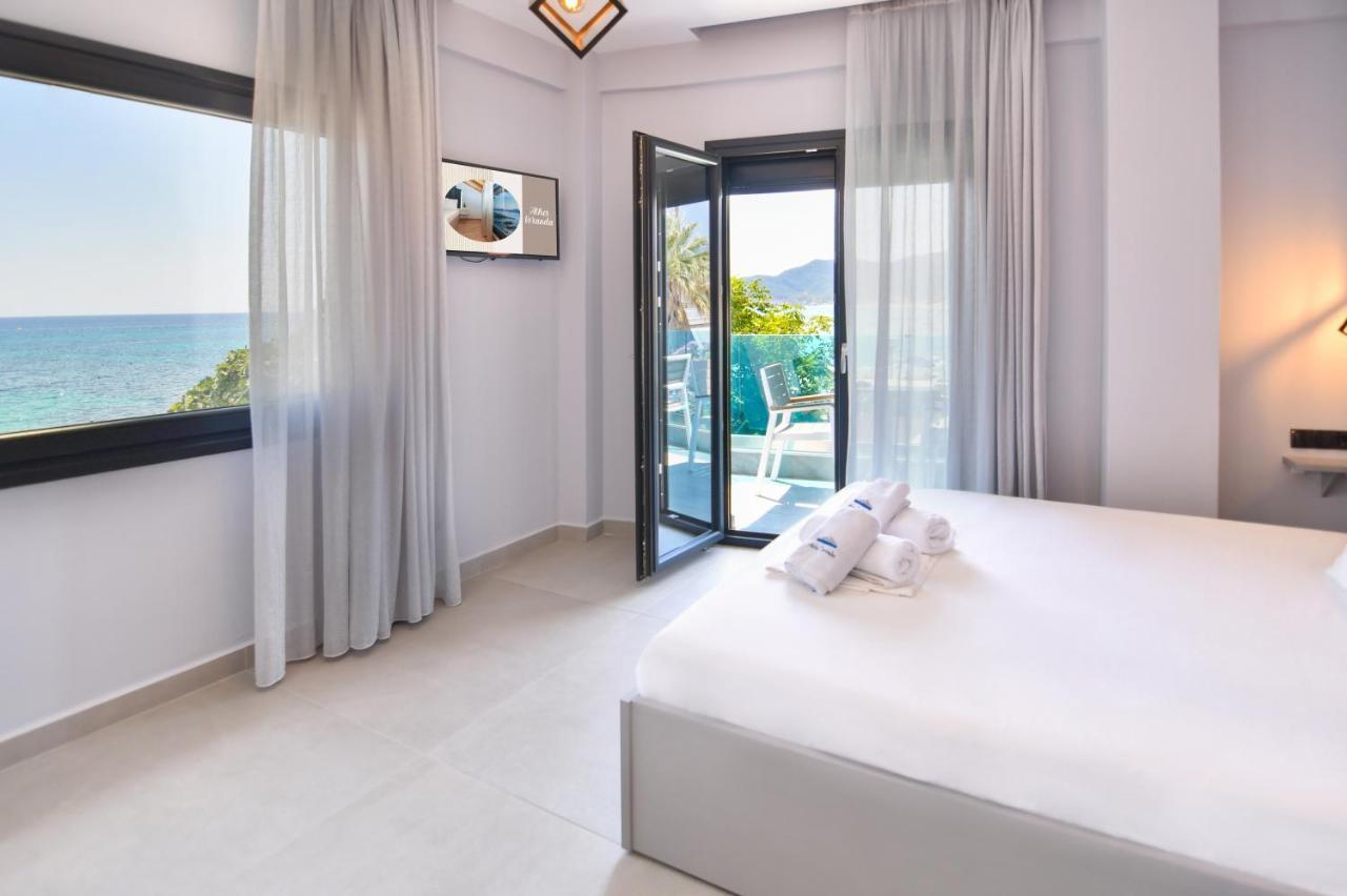 Athos Veranda Sarti Exterior photo